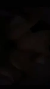 初中女生说疼男生继续往里寨游戏